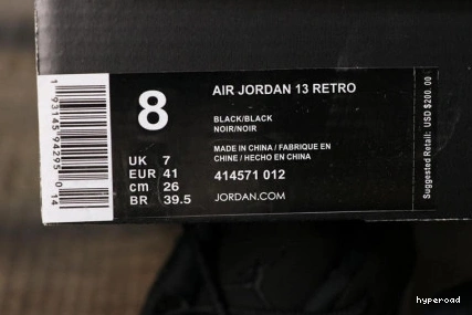 Hyperoad 13 CAP AIR GOWN AND JORDAN 1202